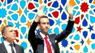 ولي العهد الأمير مولاي الحسن يُشرف على تدشين ملعب مولاي عبد الله المونديالي ويحيي العمال والمهندسين