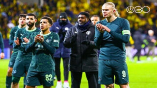 لاعبو سيتي يعوضون المشجعين المسافرين لبودو بعد الهزيمة في دوري الأبطال