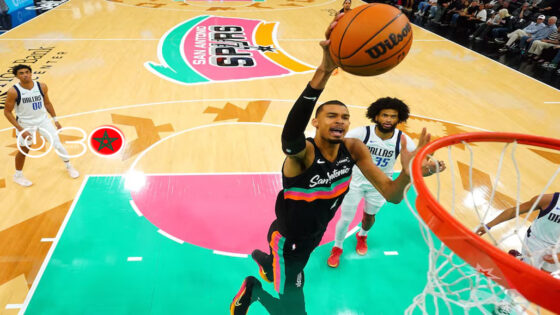 سبيرز يفوز على مافريكس بدوري السلة الأمريكي ويضمن المركز الثاني في الغرب