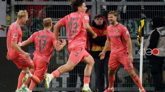 فيردر بريمن يخطف تعادلا مثيرا أمام دورتموند